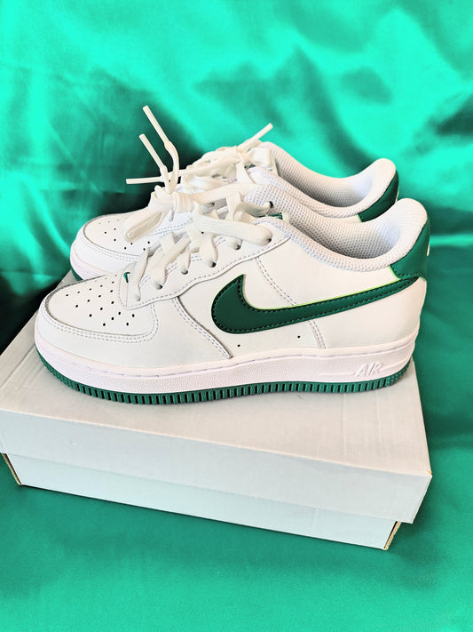 Air Force 1 " White, Malachite" GS size 3Y