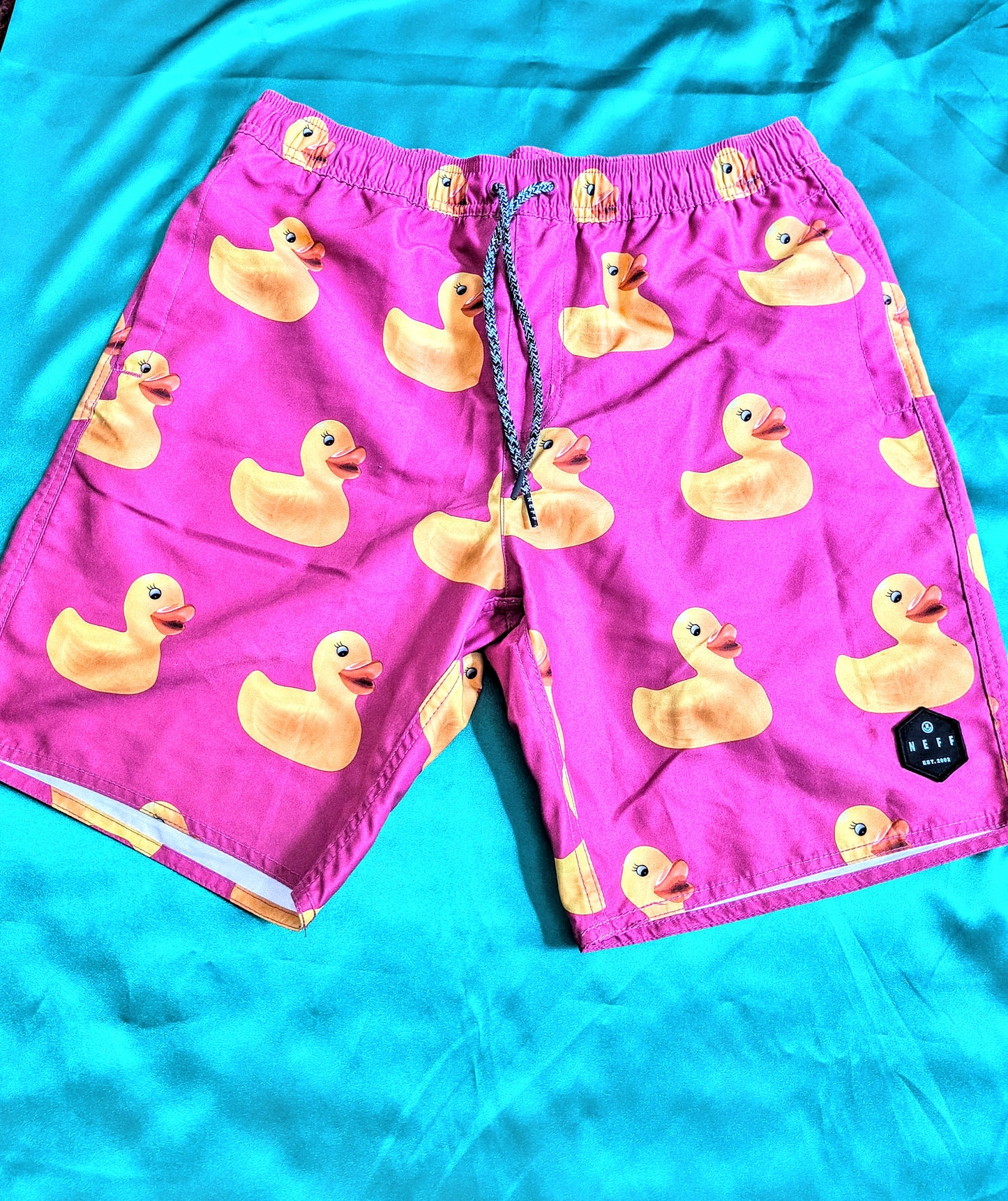 Men Neff Rubber Ducky Shorts size Medium