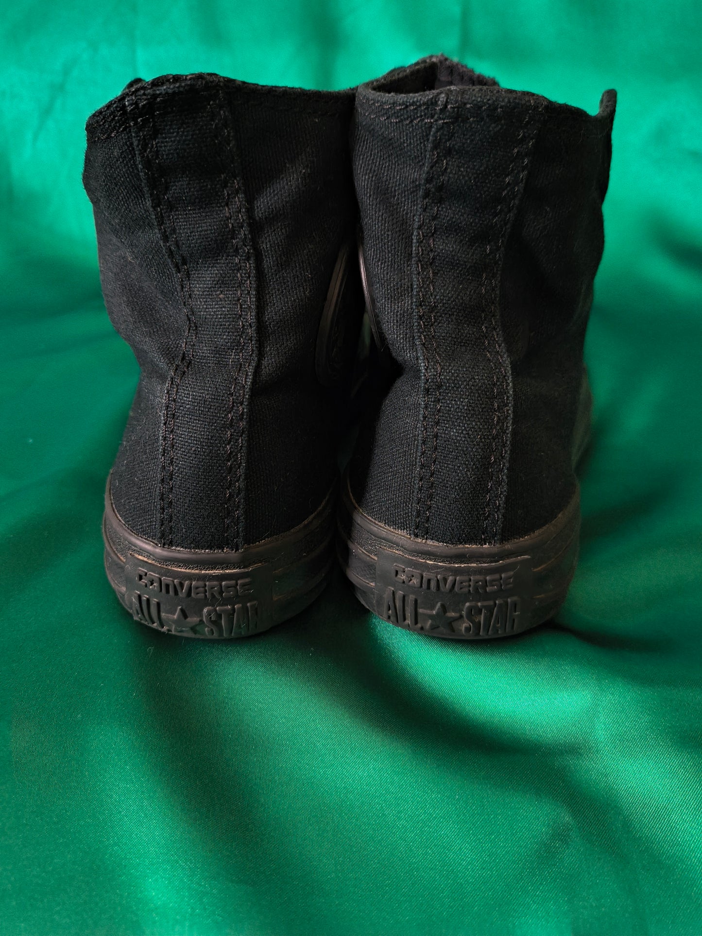 Allstar Converse "Black" Size 4