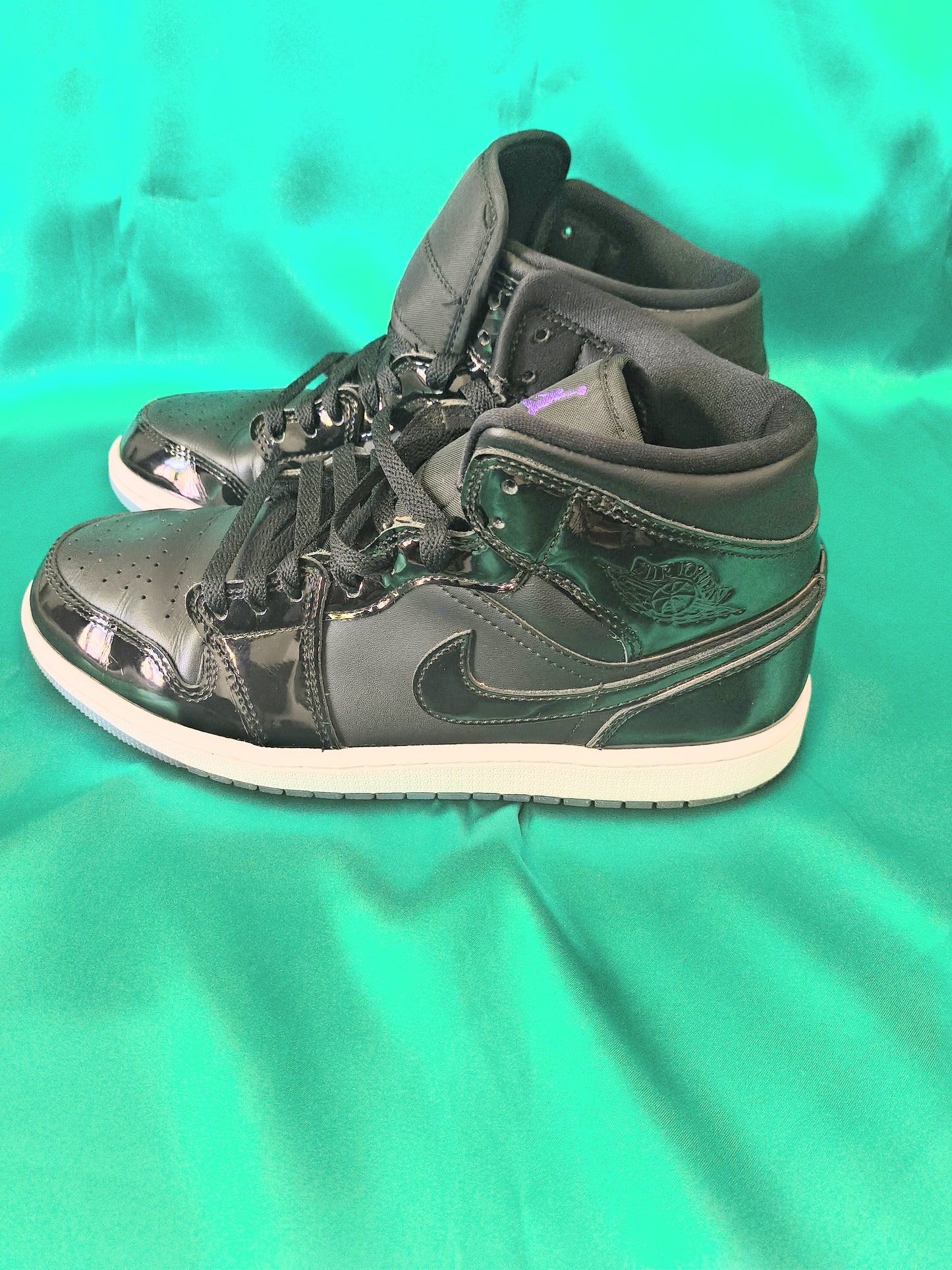 Air Jordan 1 Mid (Space Jam) Size 8.5