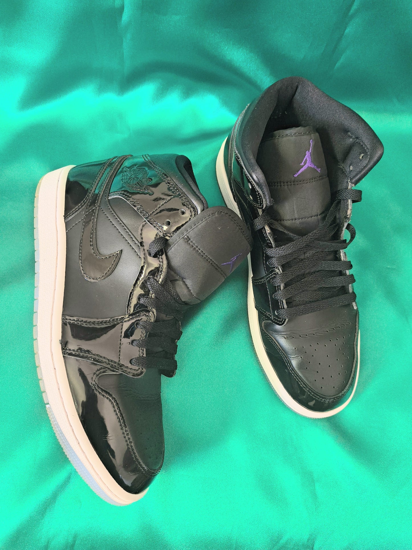 Air Jordan 1 Mid (Space Jam) Size 8.5