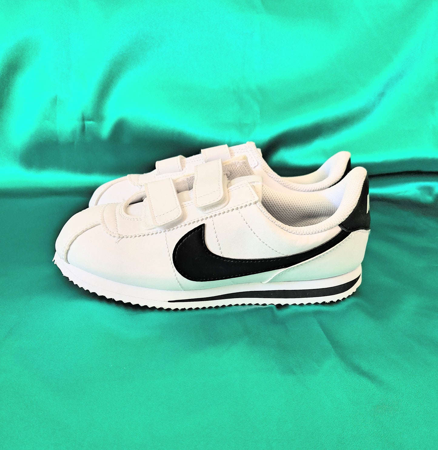 Nike Cortez "White Black" Size 2.5Y (PS)