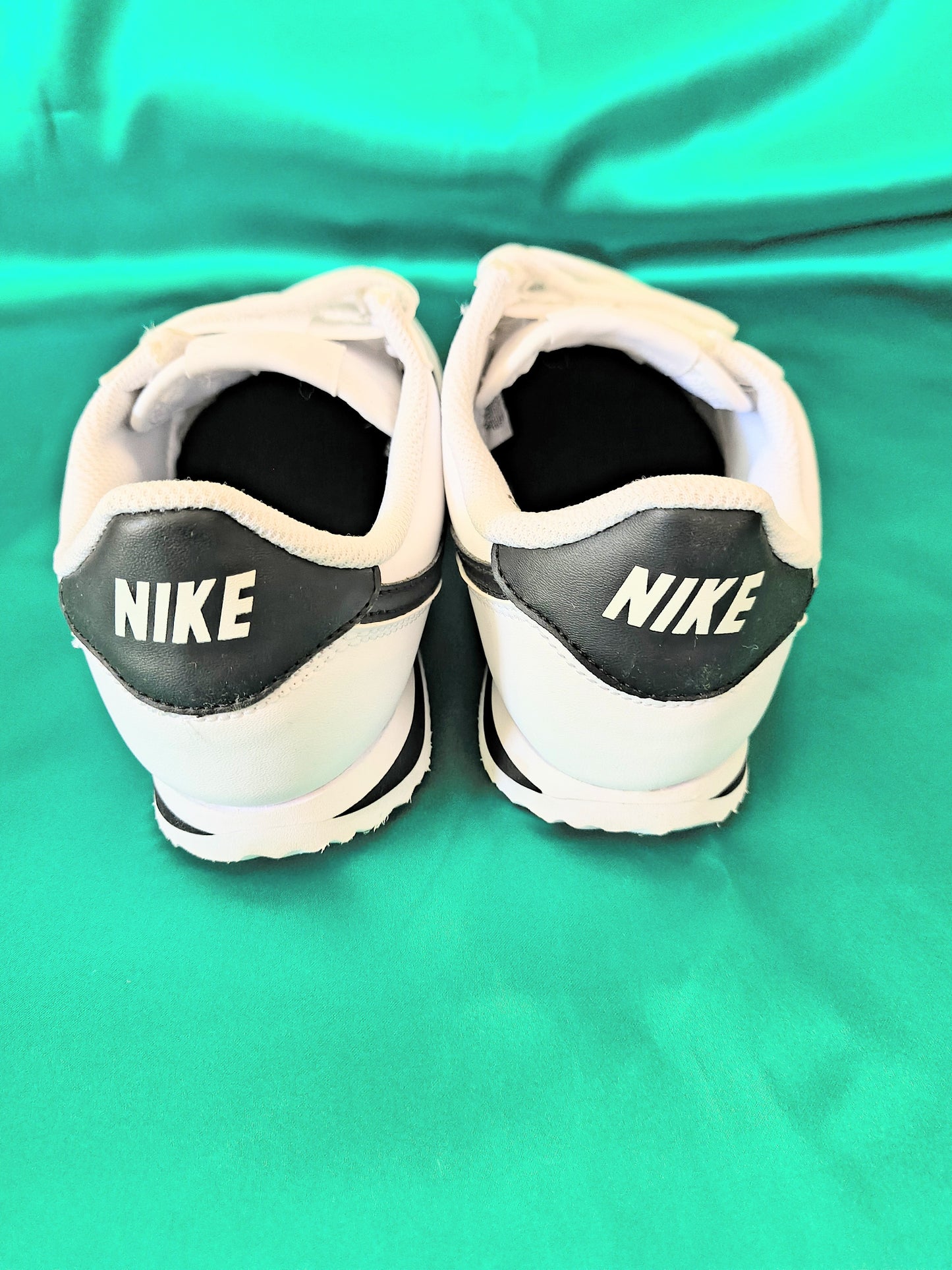 Nike Cortez "White Black" Size 2.5Y (PS)