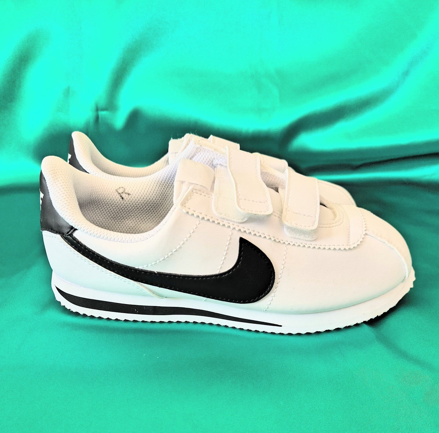 Nike Cortez "White Black" Size 2.5Y (PS)
